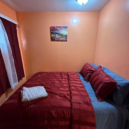 Fidellia Iron Room, Queen Bed Minutes From Newark Liberty International Airport And Newark Penn Station Extérieur photo